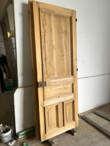 decapage porte en chene